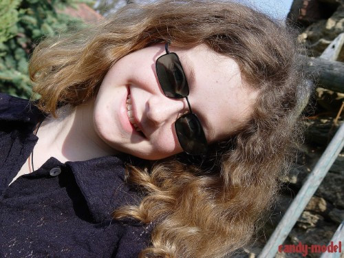 [Image: b6Qk4jGmKk.jpg]