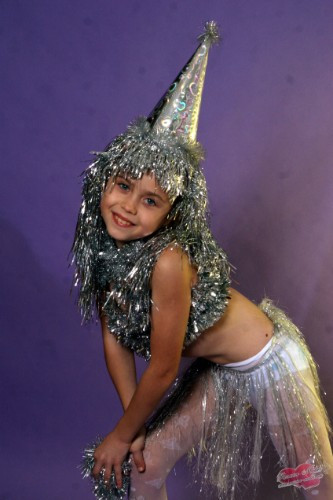 [Image: b6Qk4xj8Kk.jpg]