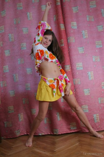 [Image: b6Qk4xnmKk.jpg]