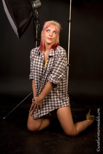 [Image: b6Qk4xy6Kk.jpg]