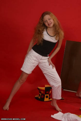 [Image: bn5r4DrAQ7.jpg]