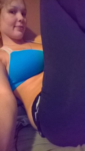 [Image: bn5r4kEqQ7.jpg]