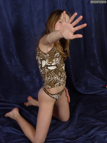 [Image: eM50d4695p.jpg]