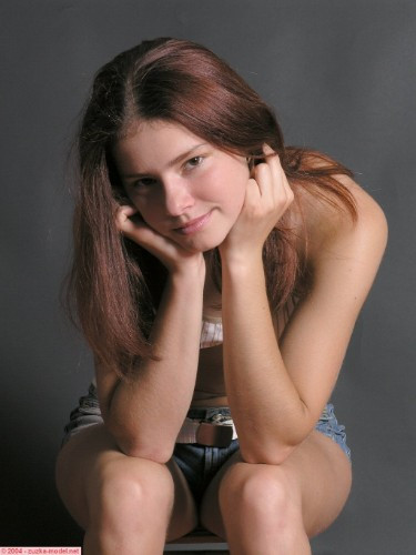 [Image: eM50dmr95p.jpg]