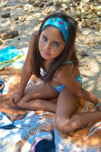 [Image: eM50dx3Z5p.jpg]