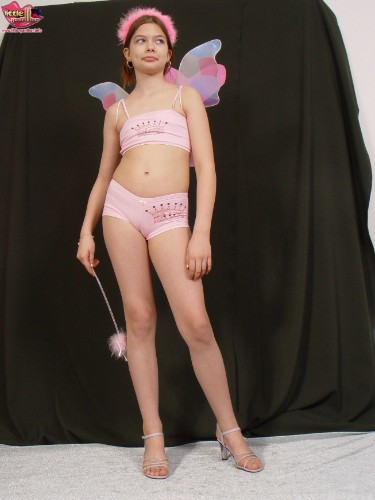 [Image: eM50dxe65p.jpg]