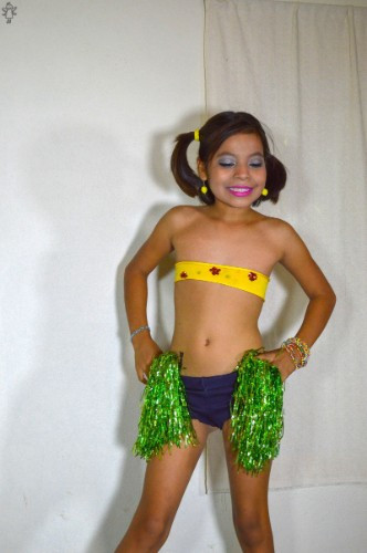 [Image: gN58AW2BlV.jpg]