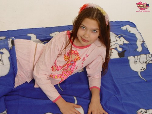 [Image: gN58AqnylV.jpg]