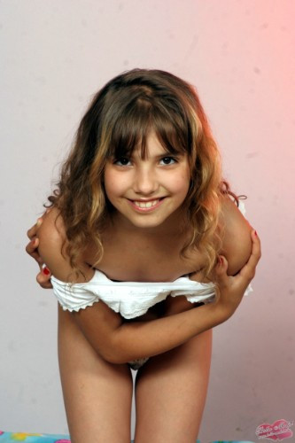 [Image: gN58AzLJlV.jpg]