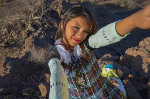 [Image: jmQWAO4G5W.jpg]