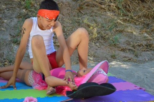 [Image: k2lBv9w2lr.jpg]