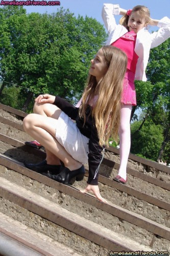 [Image: k2lBvYEBlr.jpg]