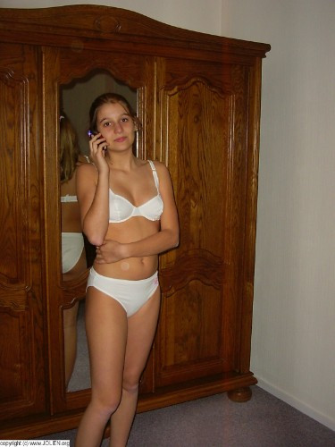 [Image: q35D89pJ5J.jpg]