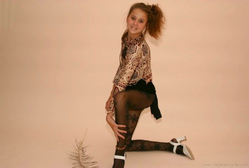 [Image: q35D8ZYz5J.jpg]