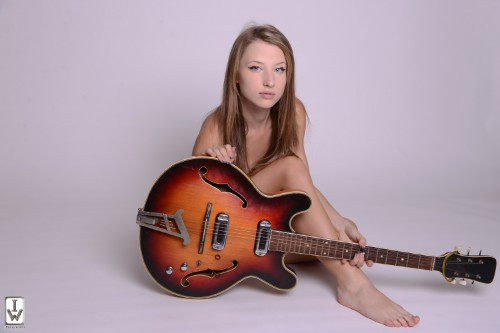 [Image: qx5v4jegQp.jpg]