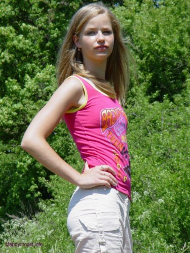 [Image: qxQPng7L54.jpg]