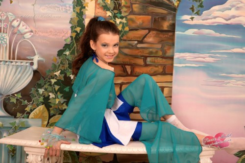 [Image: rPK2A92wQv.jpg]