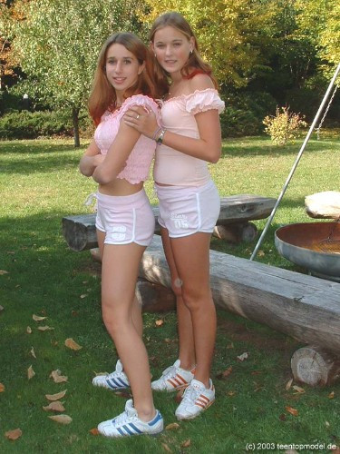 [Image: rPK2A9bqQv.jpg]