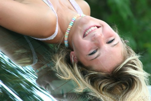 [Image: rPK2Ak7oQv.jpg]