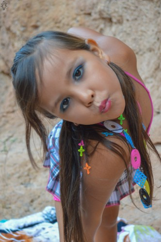 [Image: vVlo4jbPQd.jpg]