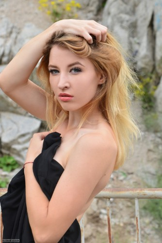 [Image: w7QaB086KR.jpg]