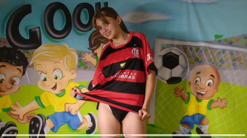 [Image: w7QaB0neKR.jpg]