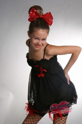 [Image: w7QaB921KR.jpg]