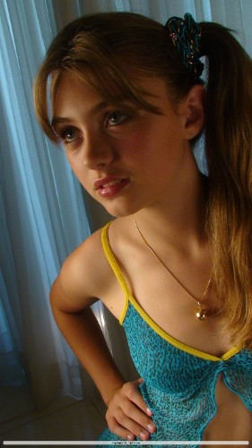 [Image: w7QaBPB7KR.jpg]