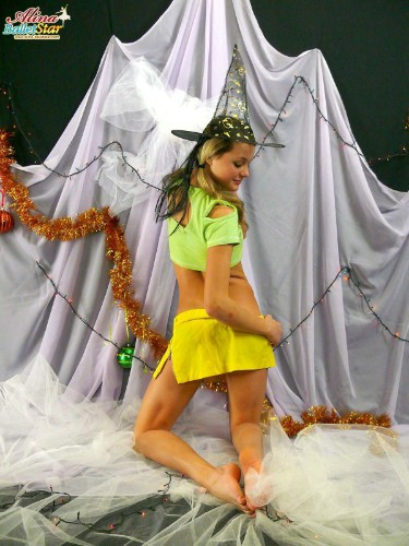 [Image: w7QaBdWWKR.jpg]