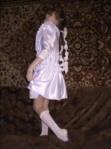 [Image: w7QaBxxVKR.jpg]