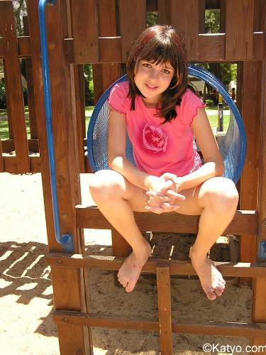 [Image: wVQ4AYR7K6.jpg]