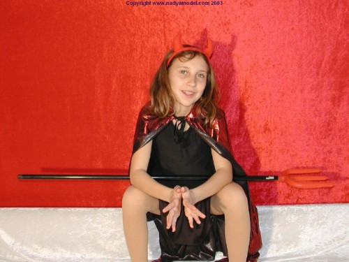 [Image: wVQ4AYpWK6.jpg]