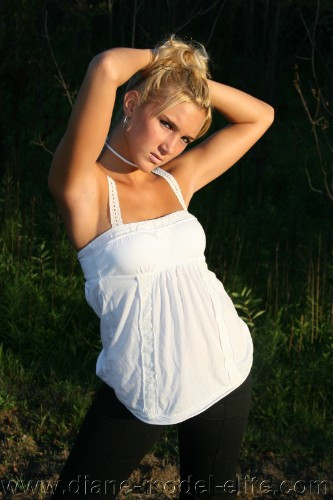 [Image: wnKGrDXjQZ.jpg]