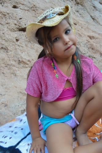 [Image: z3ldgkNV5A.jpg]