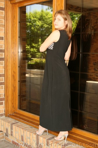 [Image: zVQ6A6AklJ.jpg]