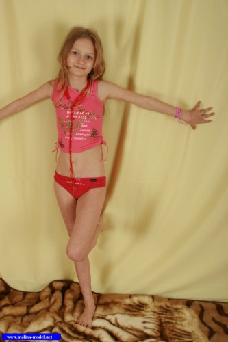 [Image: zVQ6APbglJ.jpg]