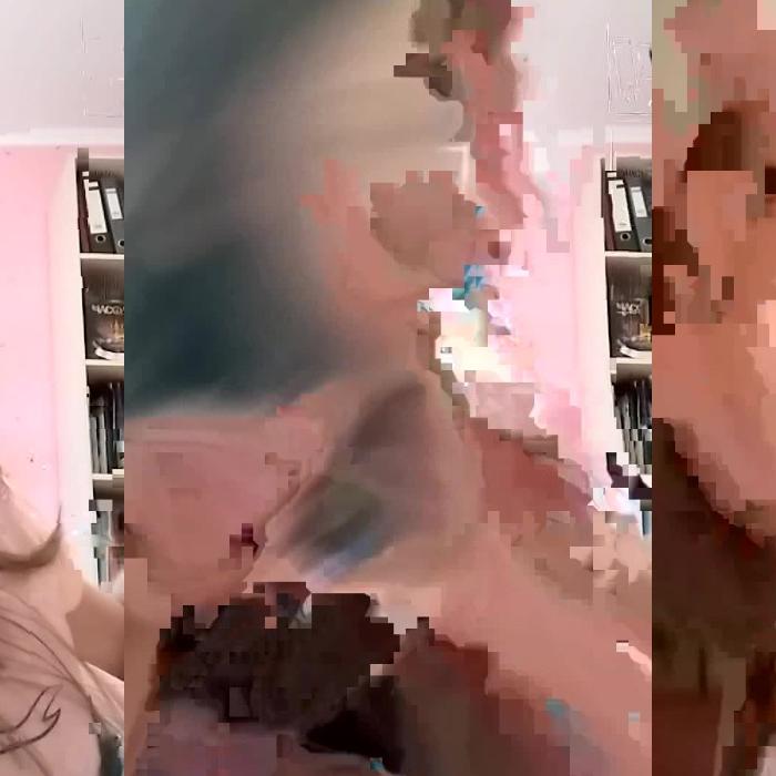 [Image: ABQpOjM1le.jpg]