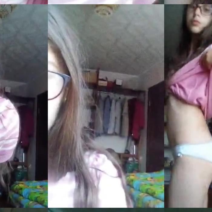 [Image: GdQyLMAply.jpg]