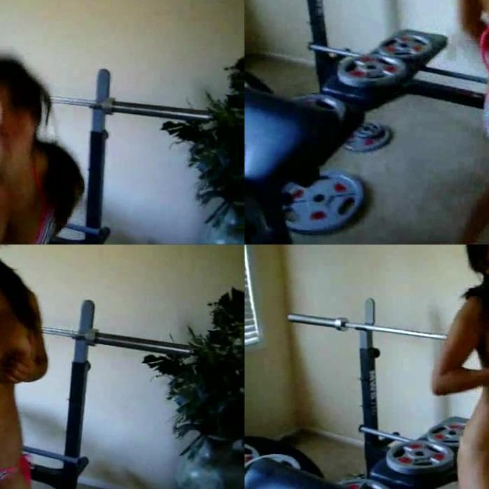 [Image: eM50xD9y5p.jpg]