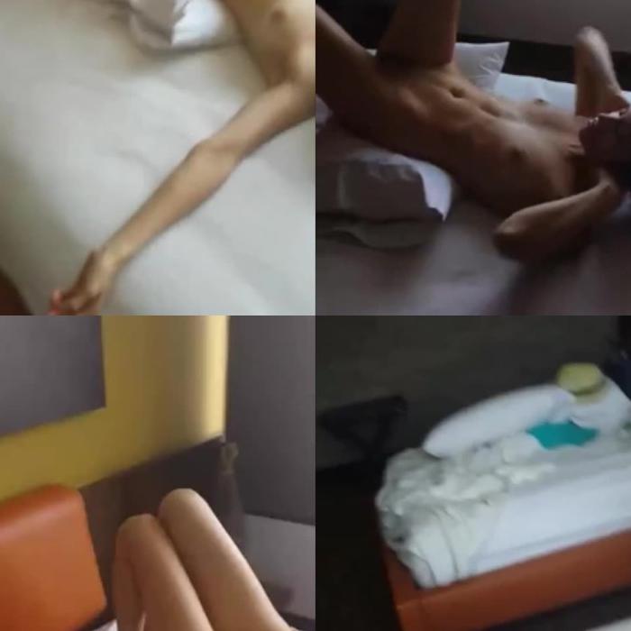 [Image: w7Qa97r8QR.jpg]