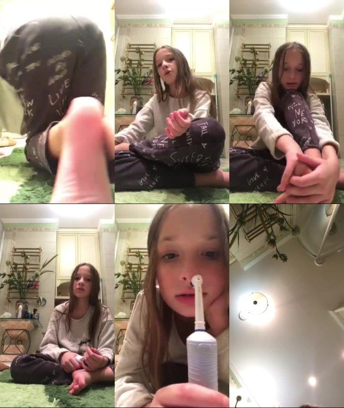 [Image: A6KnpRyPl3.jpg]