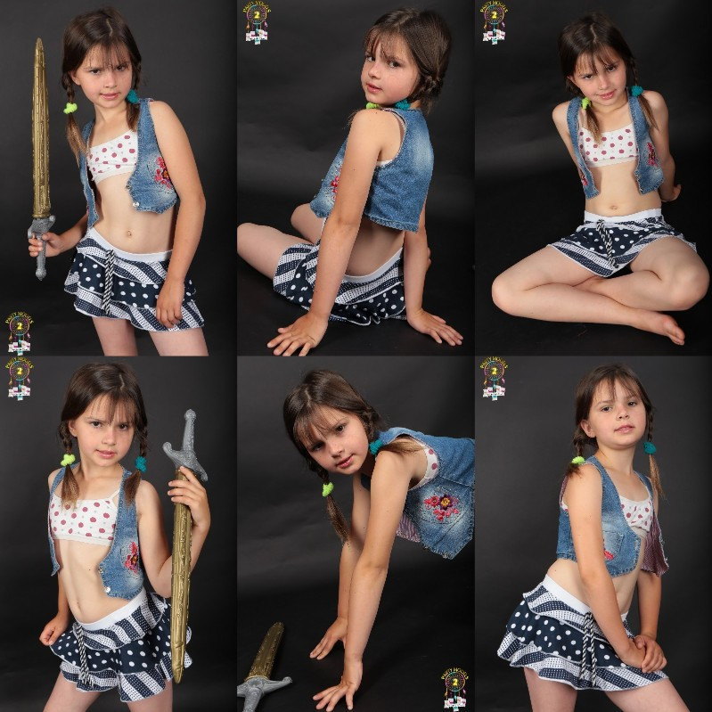 [Image: A6KnpjkLl3.jpg]