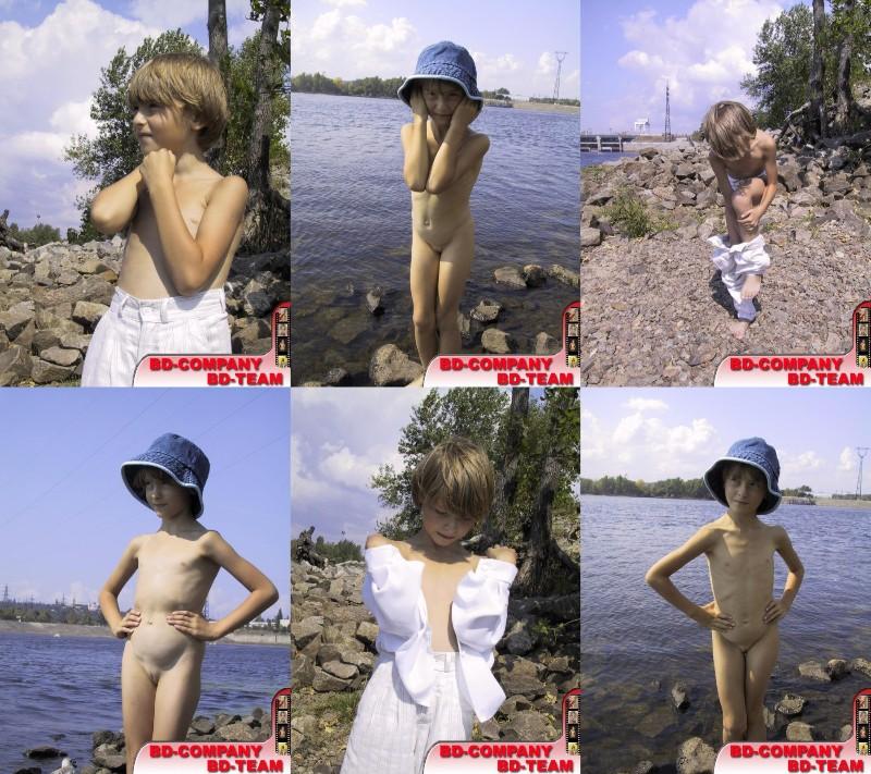 [Image: B151zMzAly.jpg]