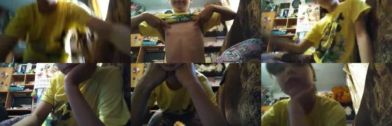 [Image: EOQJmd3jlJ.jpg]