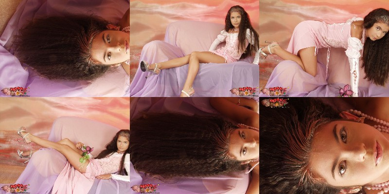 [Image: GdQywxxN5y.jpg]