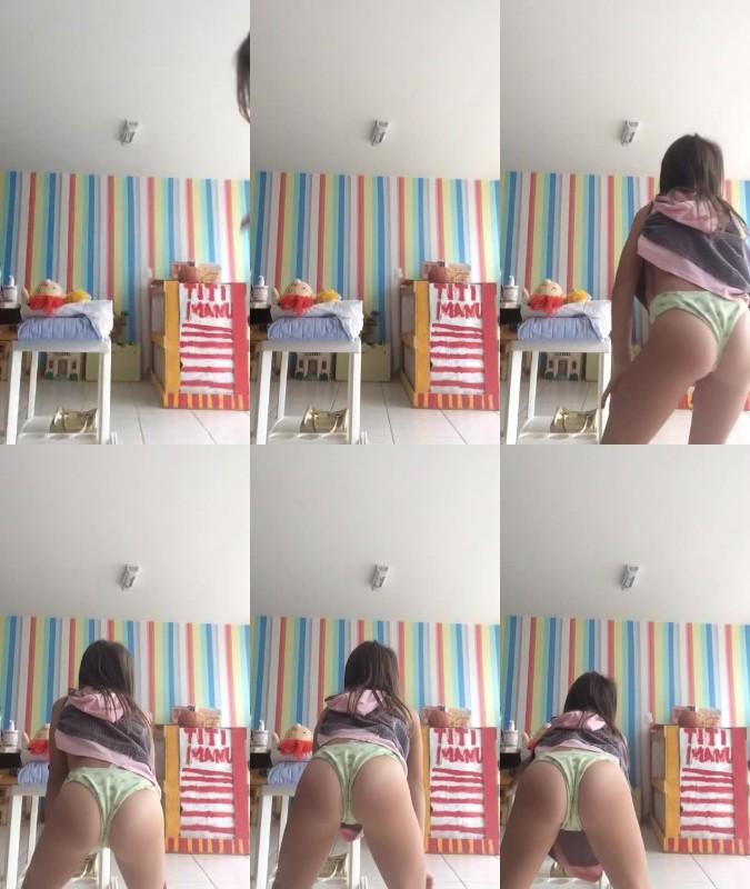 [Image: PVKZeXZRQq.jpg]