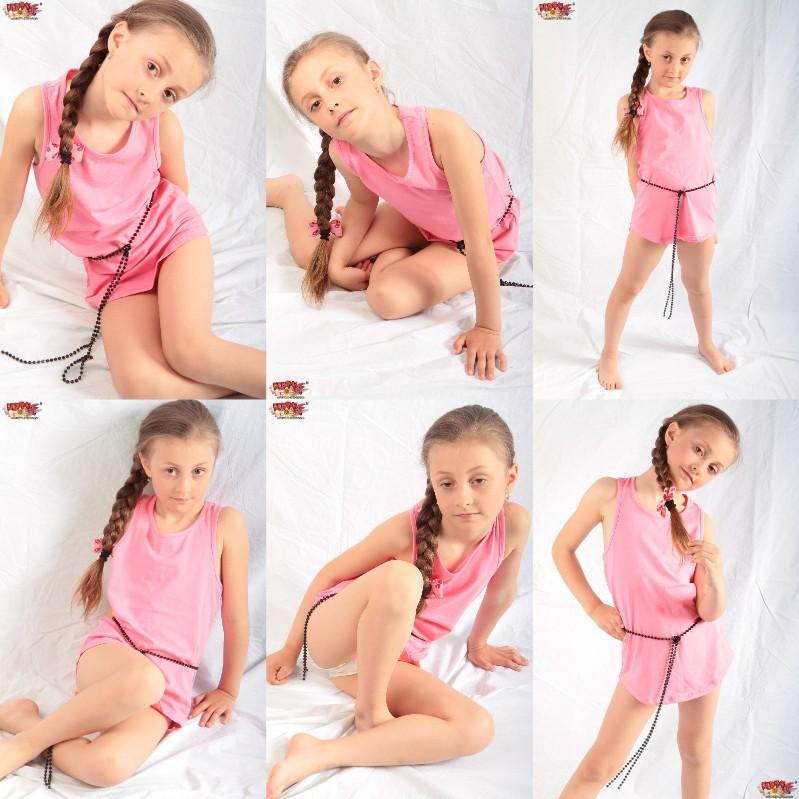 [Image: V3QRNN3eQm.jpg]