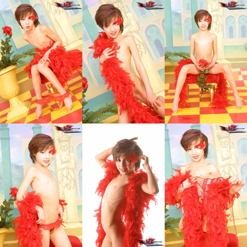 [Image: jmQWrmMAlW.jpg]