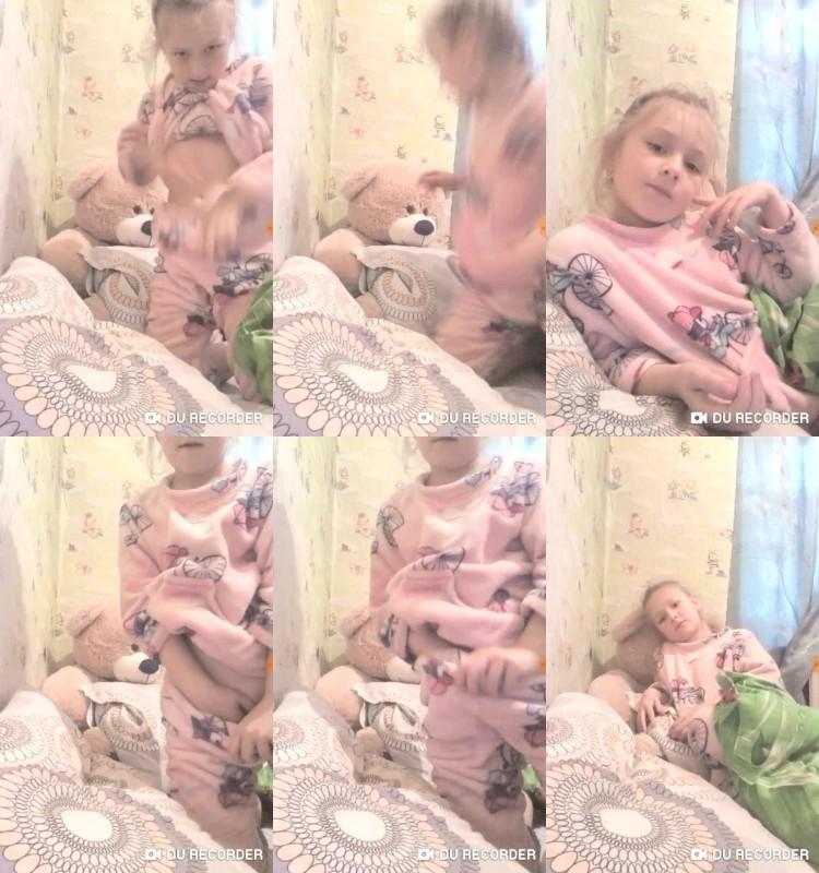 [Image: k2lB8jXdKr.jpg]