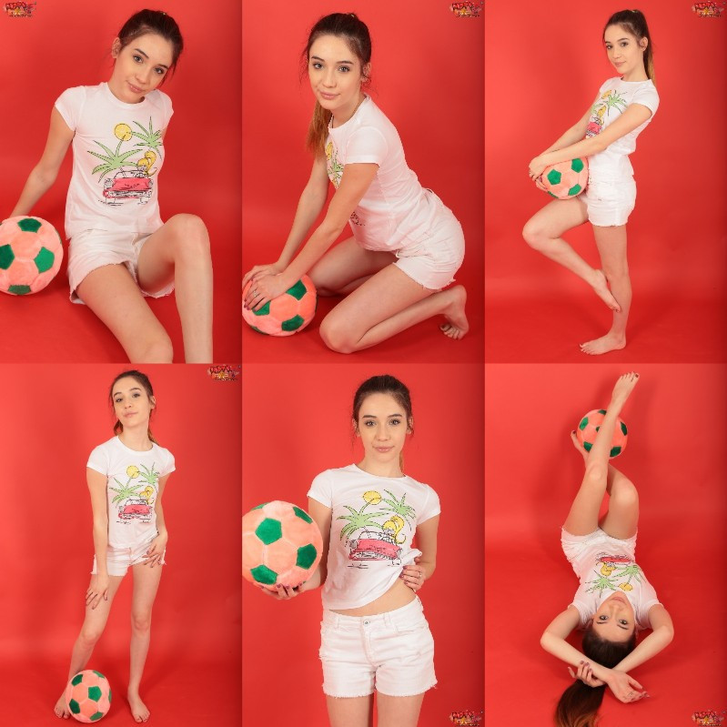 [Image: pwQL20RD5G.jpg]